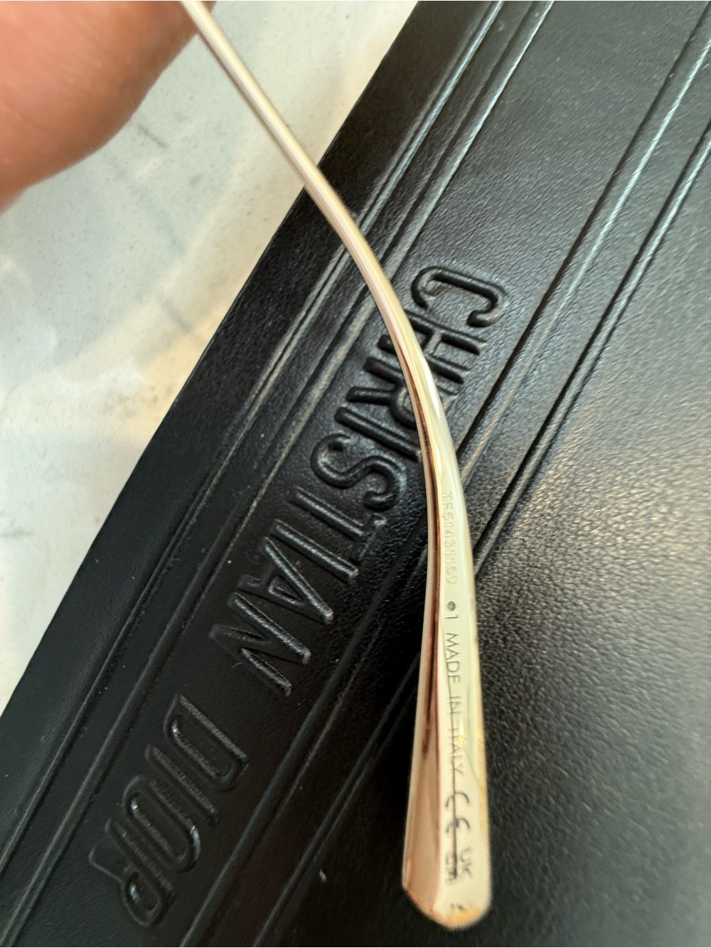 Dior 30Montaigne S7U Sunglasses - Picture 7 of 7